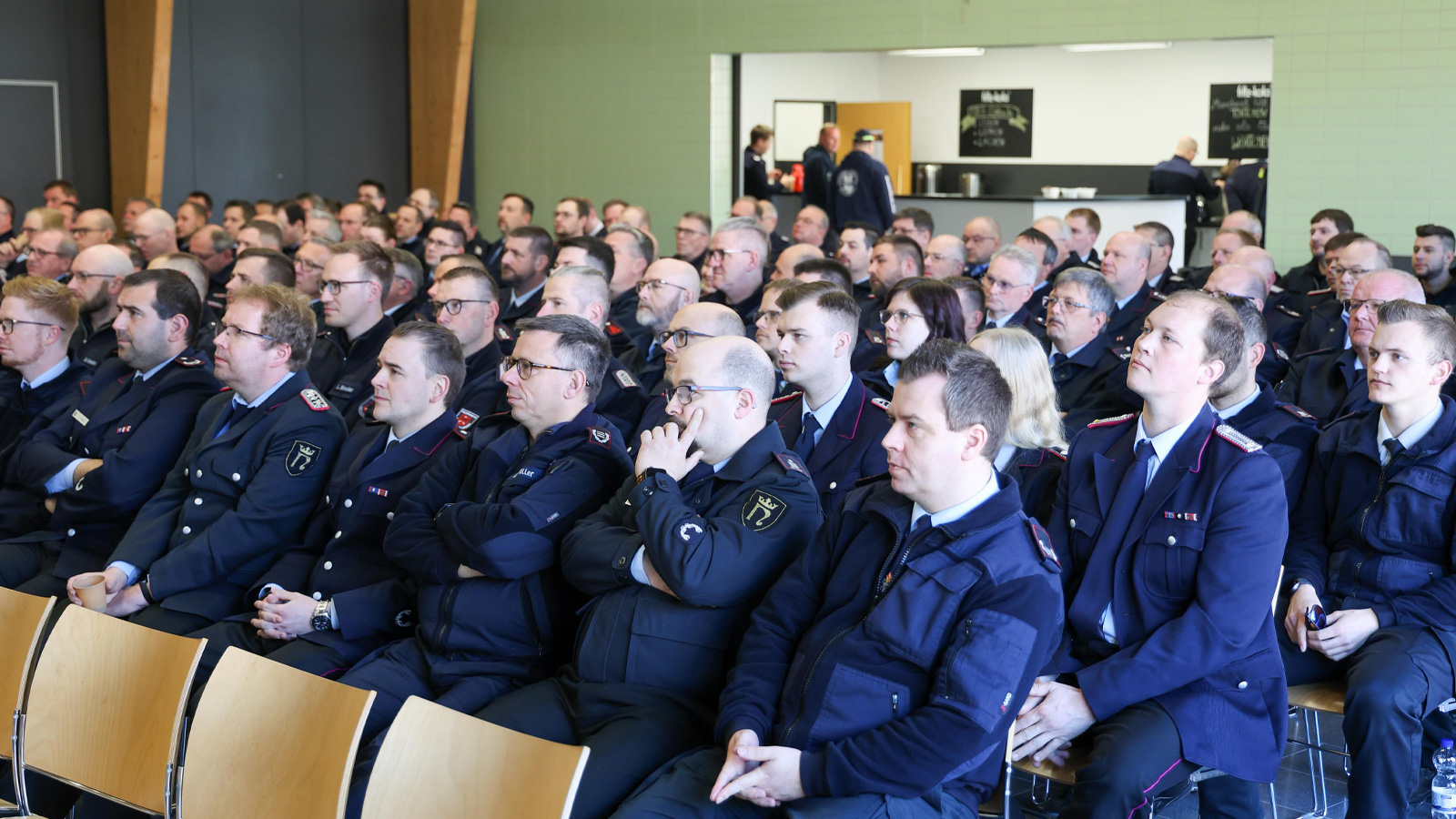 Feuerwehren im Landkreis Northeim veranstalten Führungskräfteseminar zur Stärkung der Einsatzkoordination